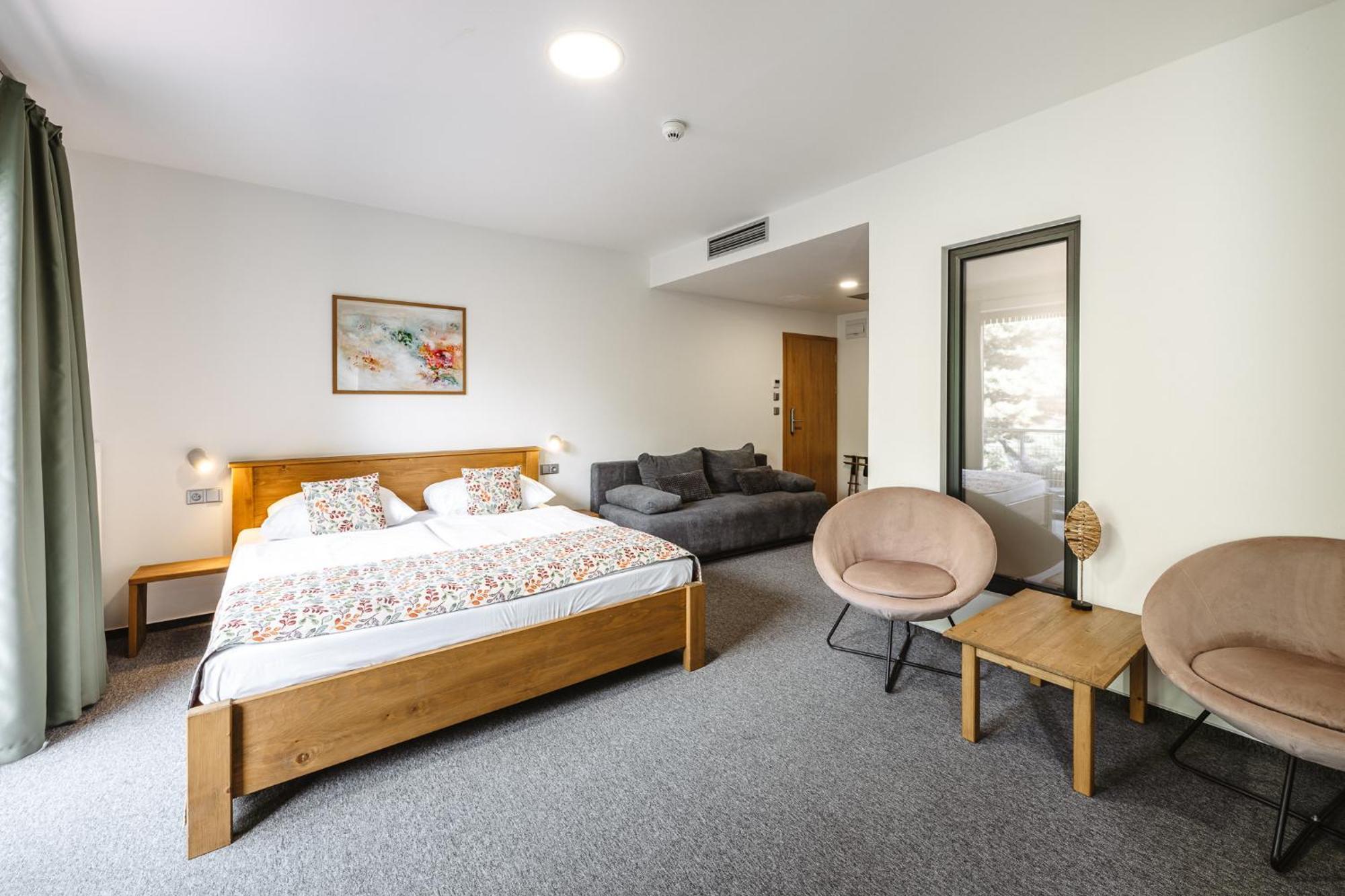 Hotel Frydl Prag Dış mekan fotoğraf